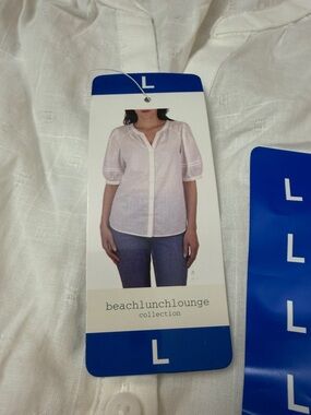 beachlunchlounge White Peasant-Style Button Front Blouse